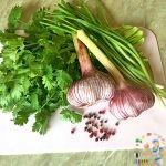 Приготовлено в духовке. Мясо, рыба, птица, выпечка. 141 кинза лук чеснок перец для соуса