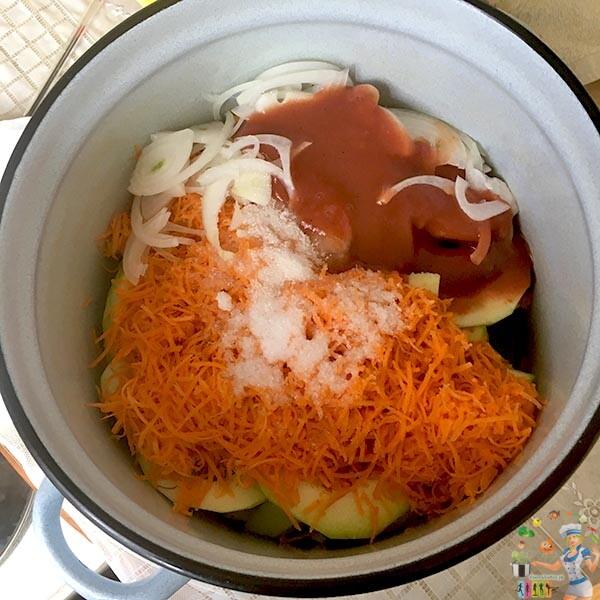 заготовить кабачки с морковью